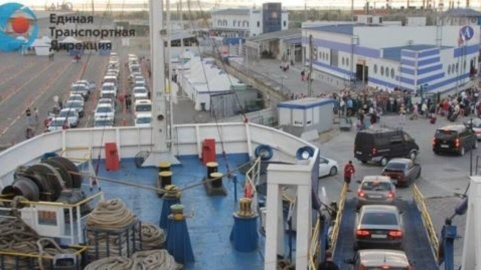 На переправе снова образовались очереди