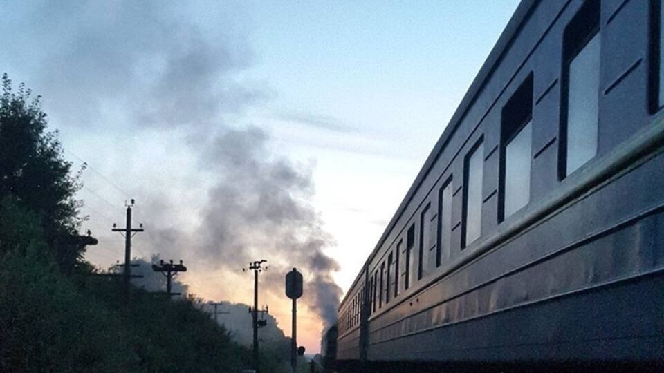 Горит локомотив поезда "Ивано-Франковск – Киев"