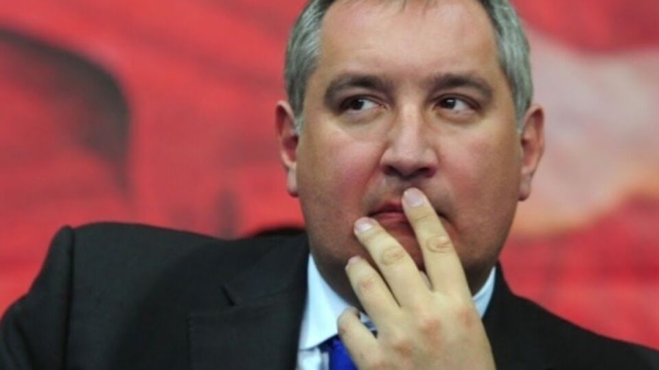 Дмитрий Рогозин займется патриотическим воспитанием россиян