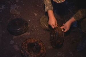 СБУ: На тайник с минами указал местный подводный охотник