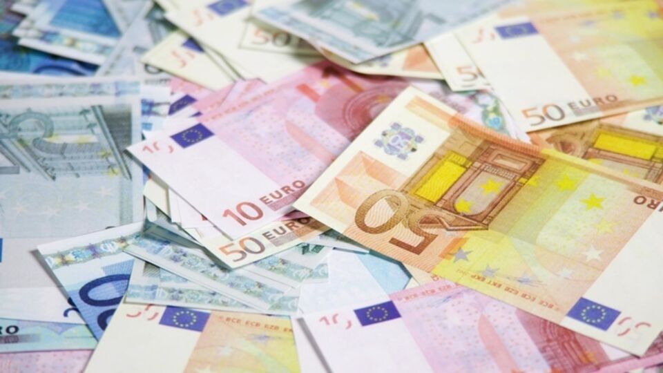 Параллельно с евро Греция может ввести в оборот собственную квазивалюту