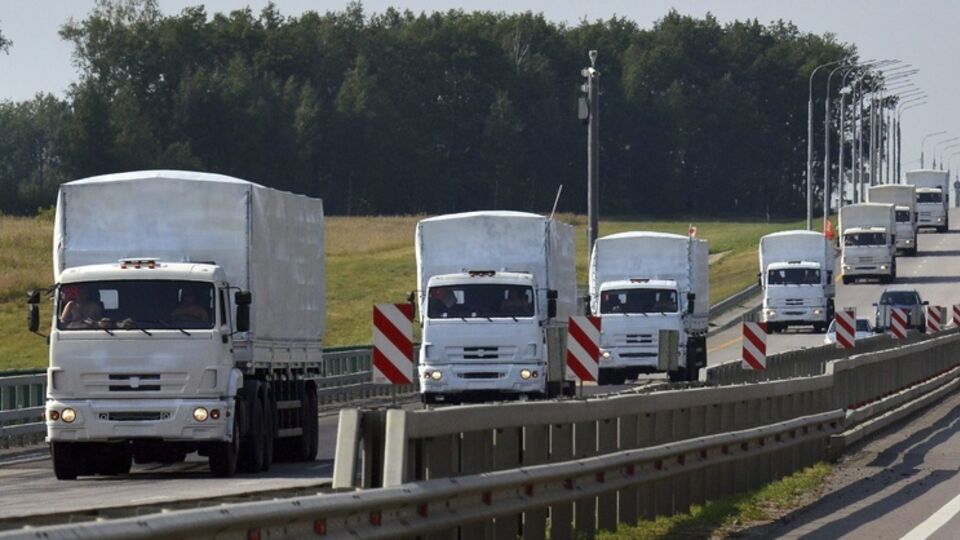Очередной "гуманитарный конвой" привез на Донбасс учебники с переписанной российскими пропагандистами историей Украины