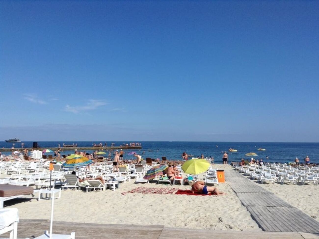 В Одессе пока не рекомендуют купаться на пляжах