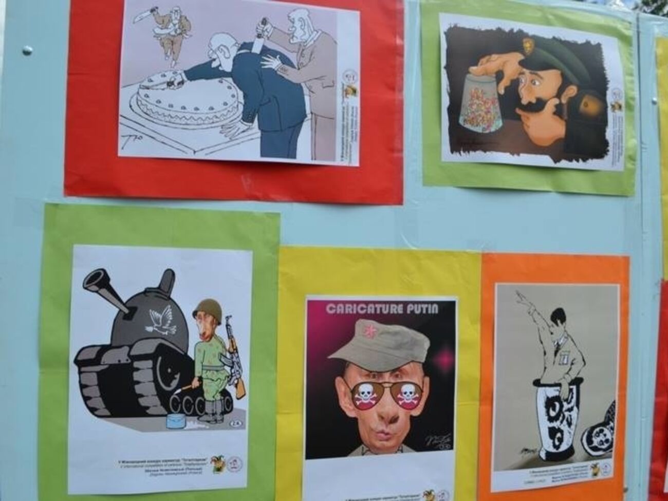 В Краматорске прошла международная выставка "Тоталитаризм. Карикатуры и шаржи". Фоторепортаж