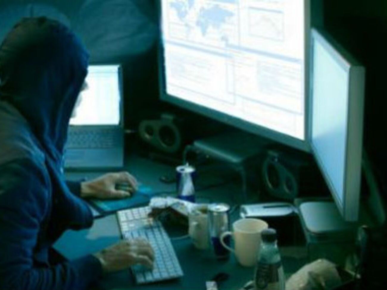 Общий объем взломанной информации около &nbsp;400 ГБ