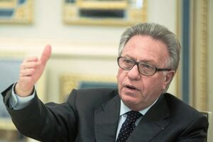 Глава ВК настаивает на скорейшем принятии изменений в Конституцию