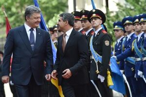 В Украину с двухдневным визитом прибыл президент Болгарии Плевнелиев. Фоторепортаж