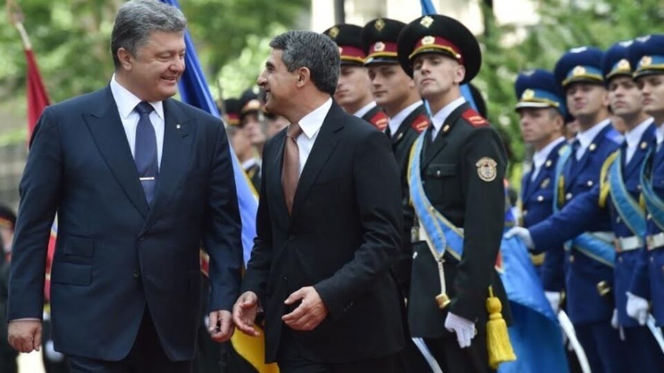 В Украину с двухдневным визитом прибыл президент Болгарии Плевнелиев. Фоторепортаж