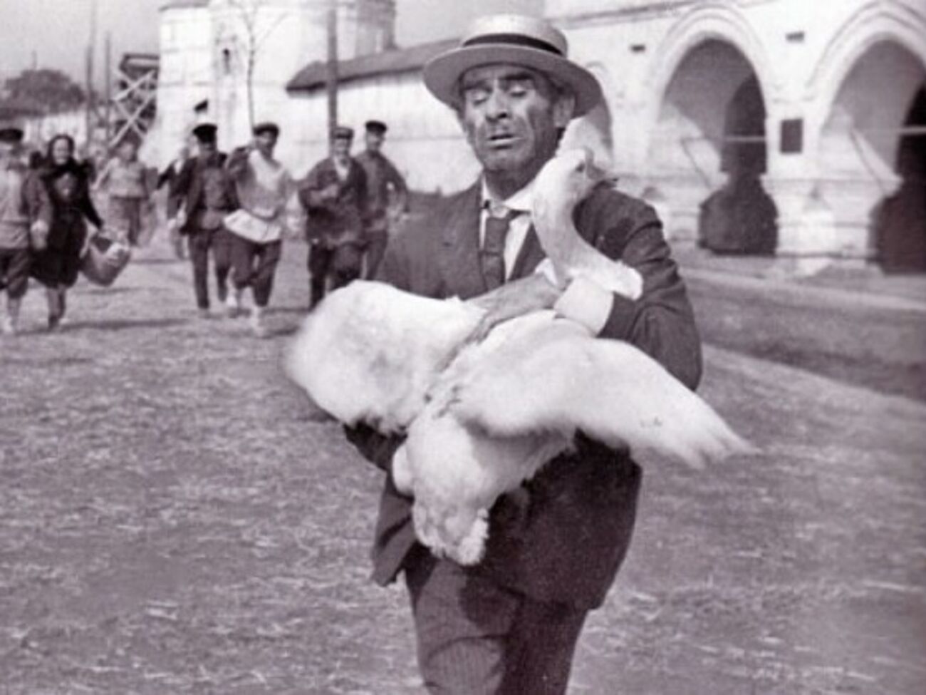 Саакашвили сравнил экс-главу Госавиаслужбы с литературным героем Паниковским