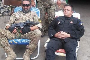 Семенченко: По информации военнослужащих, несущих службу на передовой, им уже отдаются устные приказы оставить нашу территорию в рамках демилитаризации