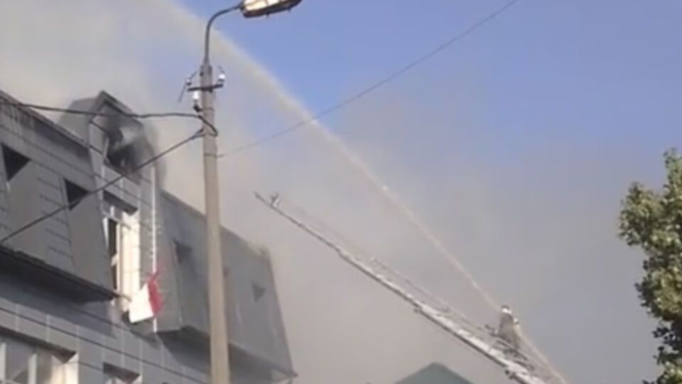 Спасатели ликвидировали пожар в Киеве