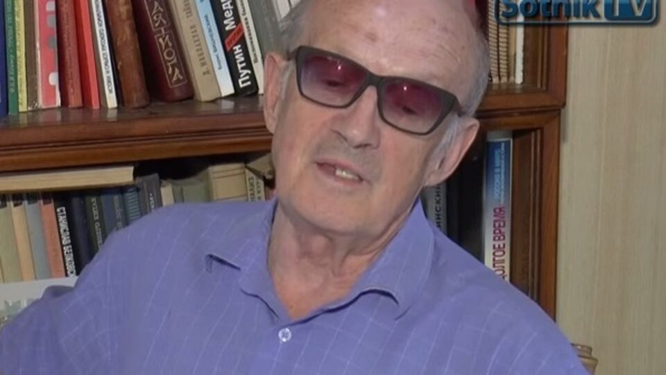 Пионтковский: Путин может что-то продать патриотическому электорату, заявив, что присоединил Крым и огрызок "лугандонии"