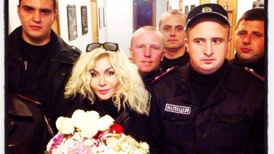 Ирина Билык заявила, что музыкальный продюсер не вернул ей деньги за не записанный альбом