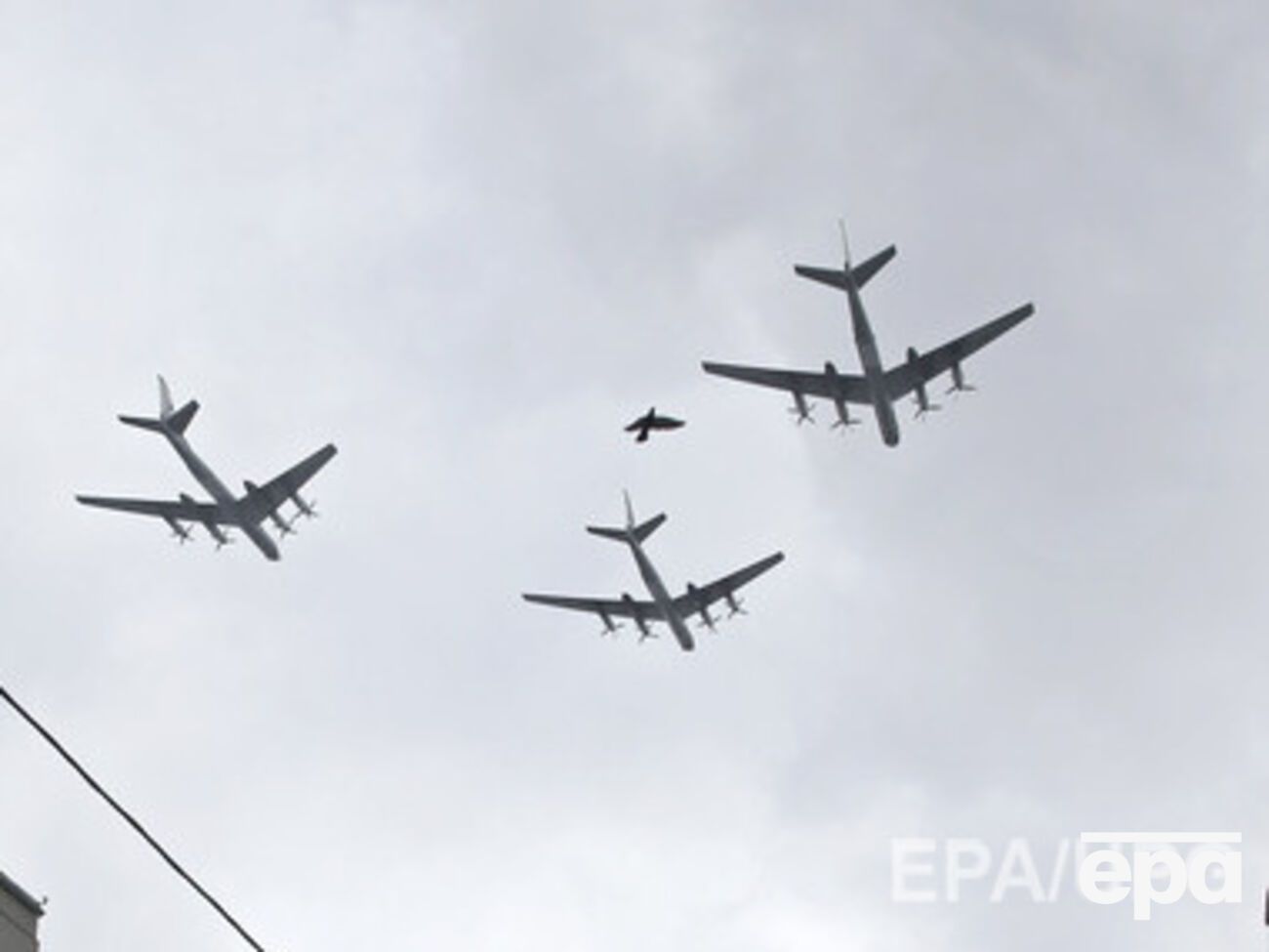 Российские стратегические бомбардировщики Ту-95 перехватили у побережья США