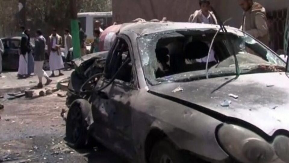 В Йемене произошло два взрыва