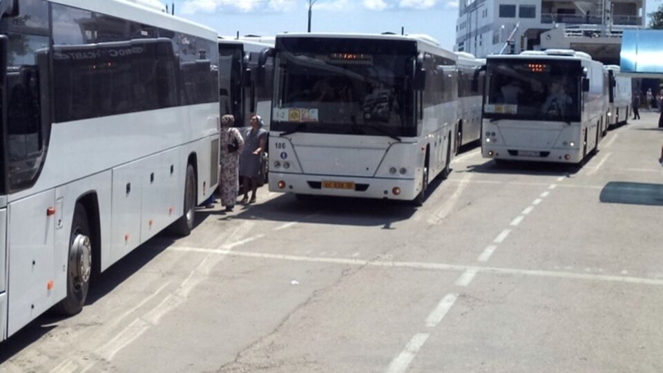 Со стороны РФ образовалась очередь на паром