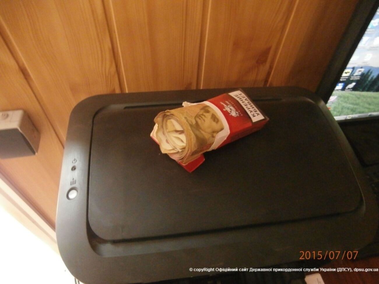 Нарушитель пытался провезти пиво, сигареты и крепкое спиртное боевикам