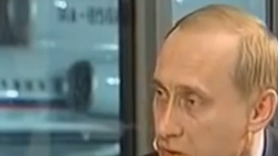 Путин: Постоянное кивание на заграницу как на источник всех наших бед неверно по сути своей. Все наши беды в нас самих. Видео