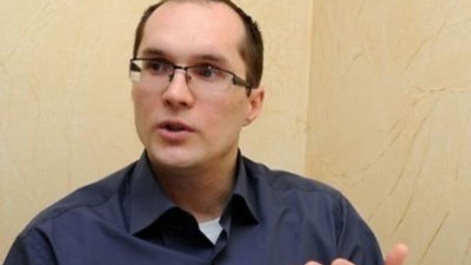 Бутусов: Корниец открыл около 80 банковских счетов, а под залог своего дома взял кредит в банке на $800 тысяч