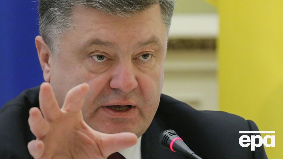 Порошенко: Сейчас стоит чрезвычайно важная и опасная задача --- закрыть контрабандные потоки