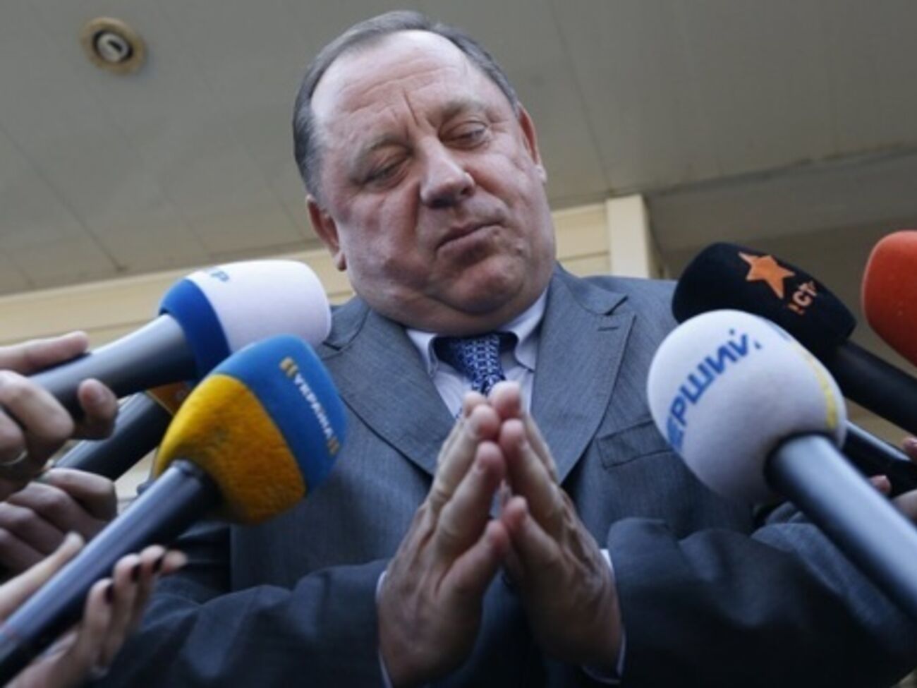 Генеральная прокуратура категорически не согласна с оправдательным приговором суда для Мельника, в связи с чем безотлагательно готовится апелляционная жалоба