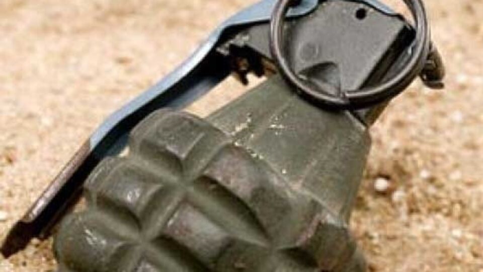 Житель Черкасс пытался решить личные проблемы с помощью гранаты