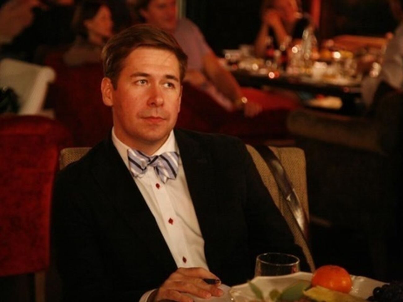 Новиков:&nbsp;Книжка смешная, читается на одном дыхании