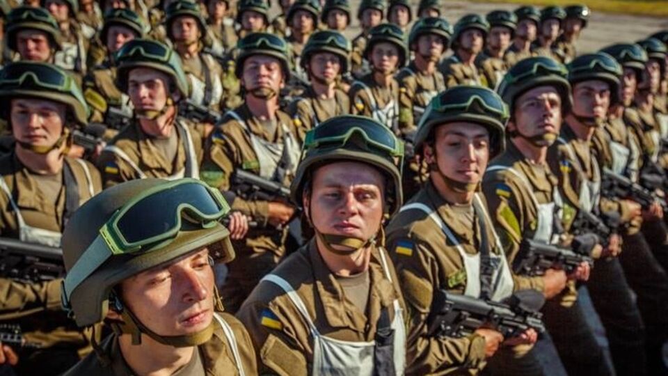 Нацгвардейцы готовятся к военному параду в честь Дня Независимости Украины. Фоторепортаж