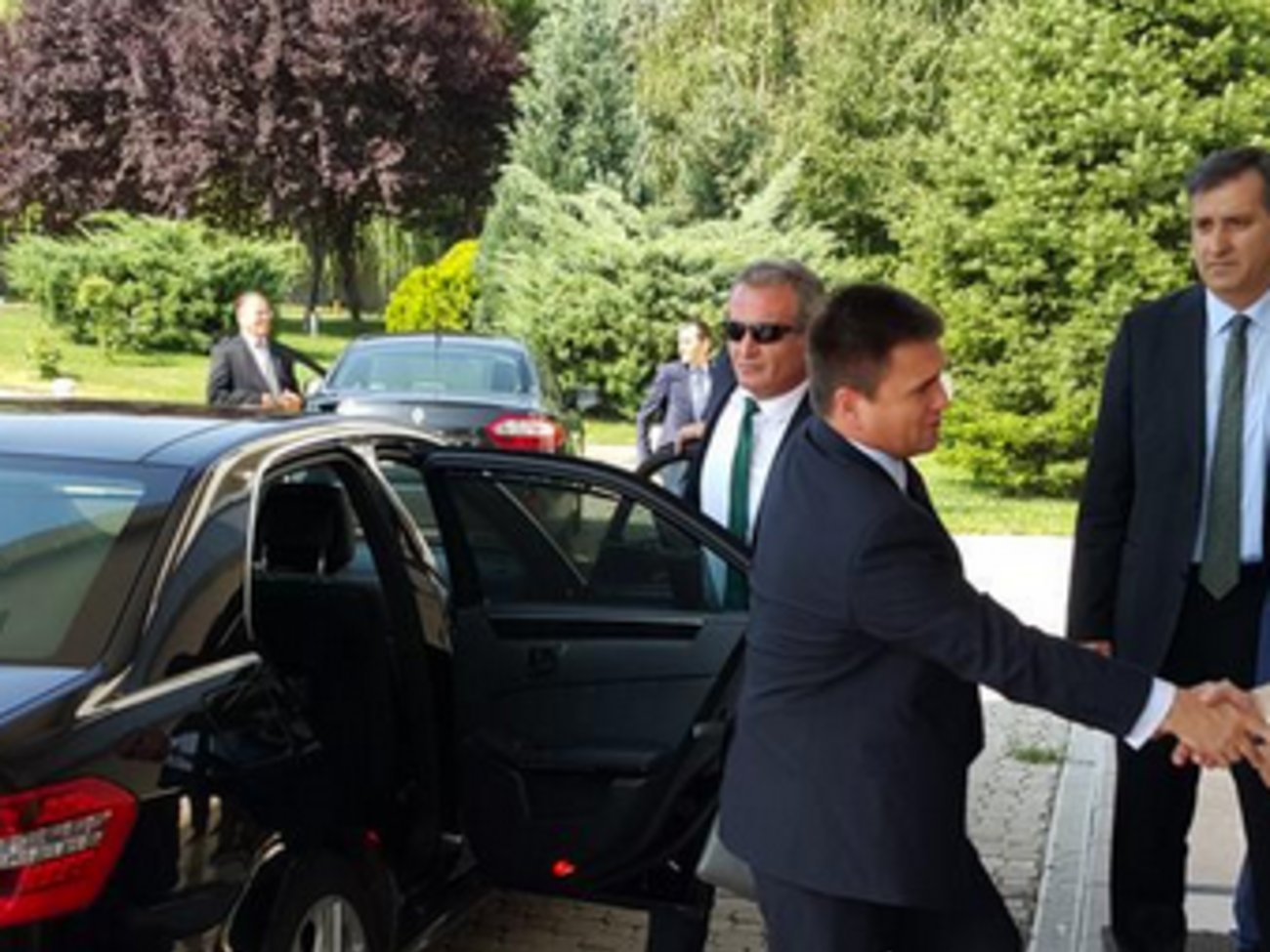 Министр иностранных дел Украины Павел Климкин прибывает на Всемирный конгресс крымских татар в Анкаре