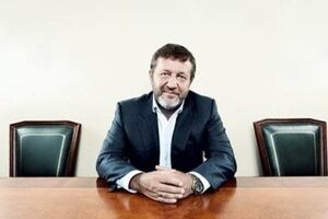 Кох: Давеча Путин кокетливо спросил швейцарского журналиста: "Вы считаете меня безумным?" Вежливый швейцарец отмолчался