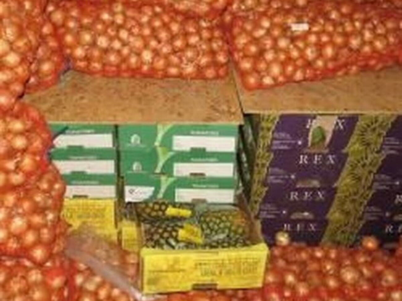 Продукты на оккупированный полуостров везли из Украины