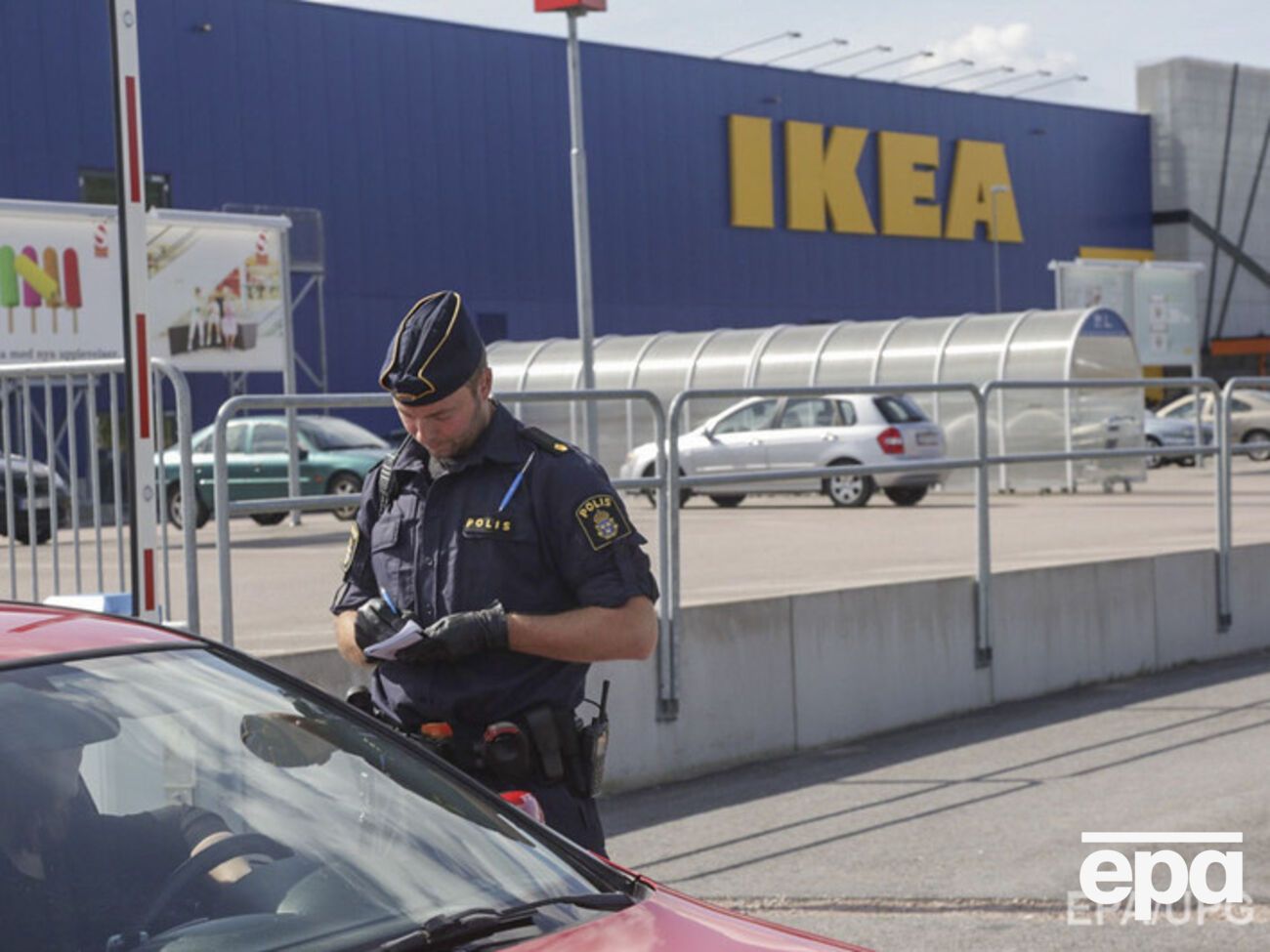 Подозреваемые в убийстве двух посетителей гипермаркета задержаны