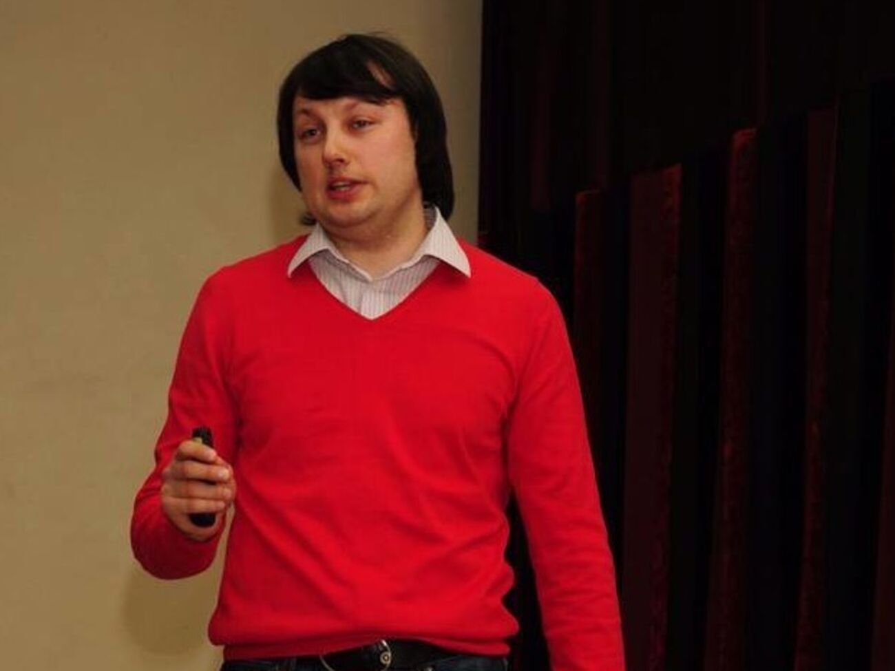 Менендес считает, что вероятность эскалации противостояния на Донбассе все больше