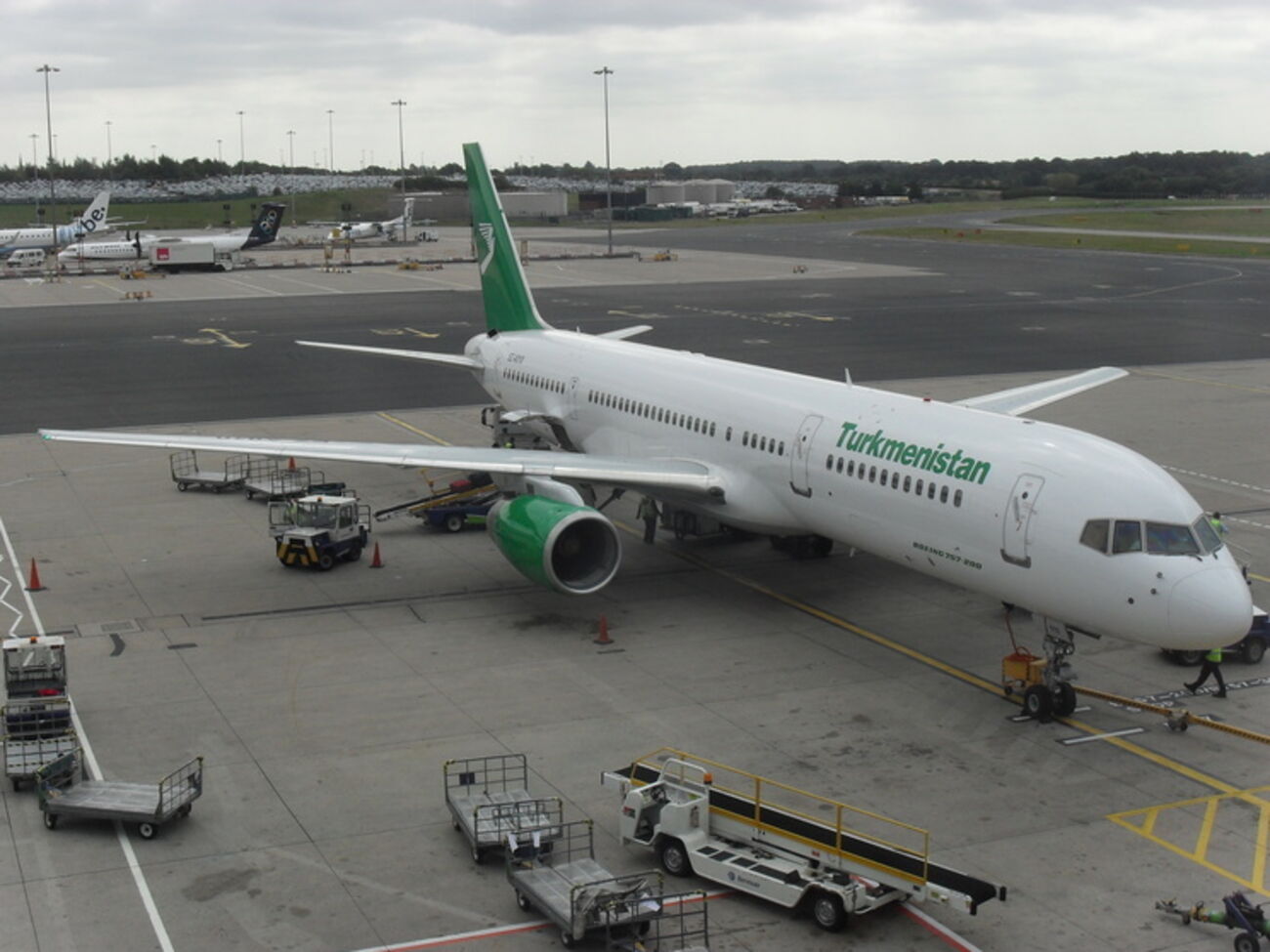 Turkmenistan Airlines с 16 августа не будет выполнять рейс Киев --- Ашхабад