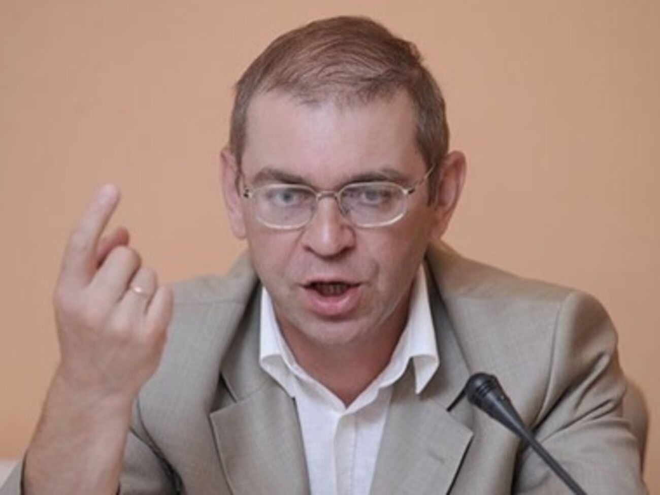 Пашинский: Люди, имейте уважение к нашей армии! Не кликушествуйте!