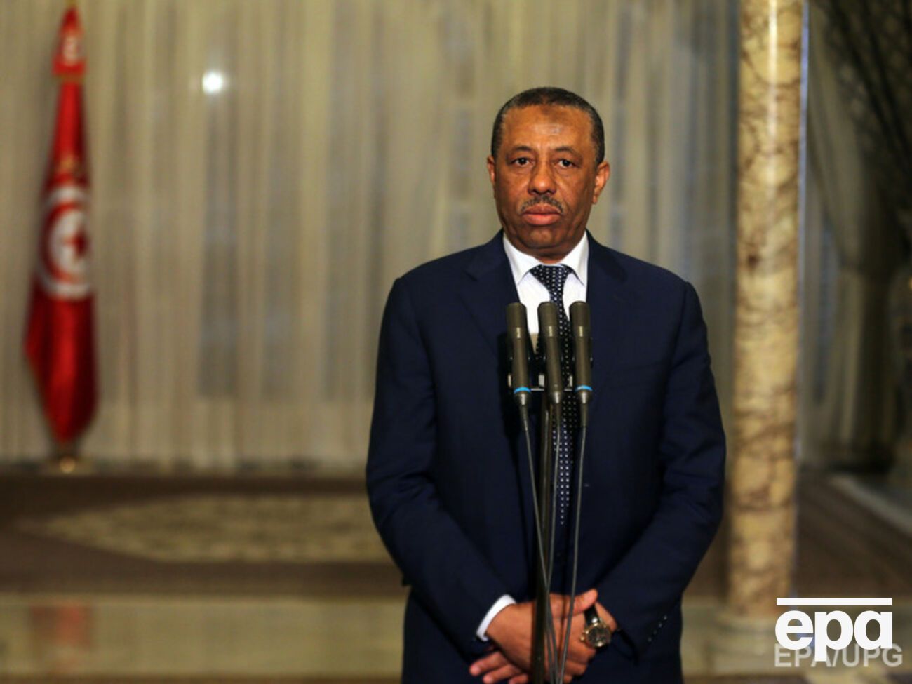 Премьер-министр Ливии Абдалла Абдуррахман ат-Тани заявил о своей отставке, пресс-секретарь ливийского правительства это не подтвердил