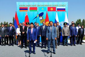 Сегодня на кыргызско-казахстанском участке границы прошла церемония открытия контрольно-пропускных пунктов и был отменен таможенный контроль