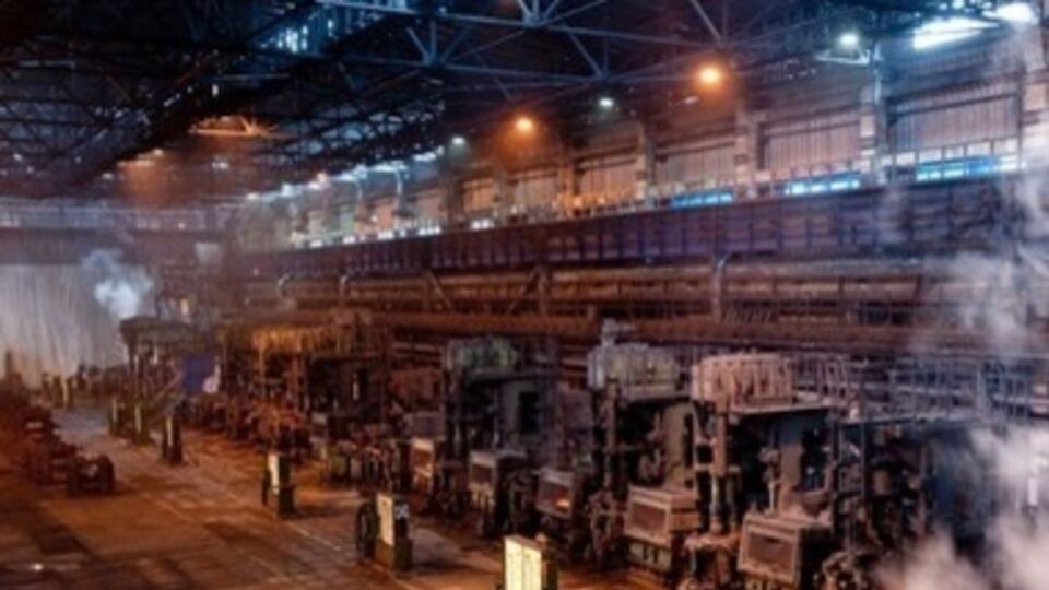 Макеевский металлургический завод вновь попал под обстрел