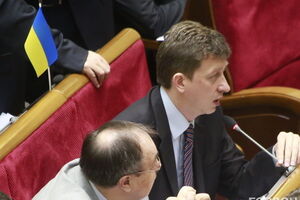 Доний считает падение рейтингов "Народного фронта" закономерным