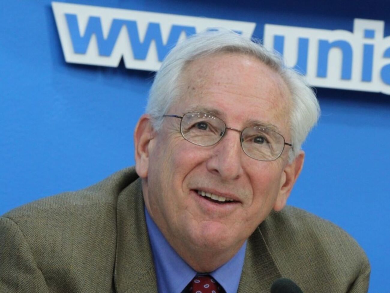 Неймарк: В России существует тенденция отрицания фактов