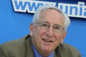 Неймарк: В России существует тенденция отрицания фактов