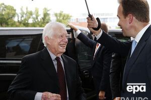 Раковые клетки уже успели поразить не только печень, но и другие органы, сообщил Картер