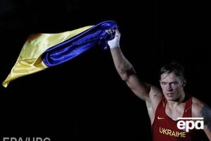 Усик: Может, крымские "власти" меня и поздравляют, но я этого не слышу