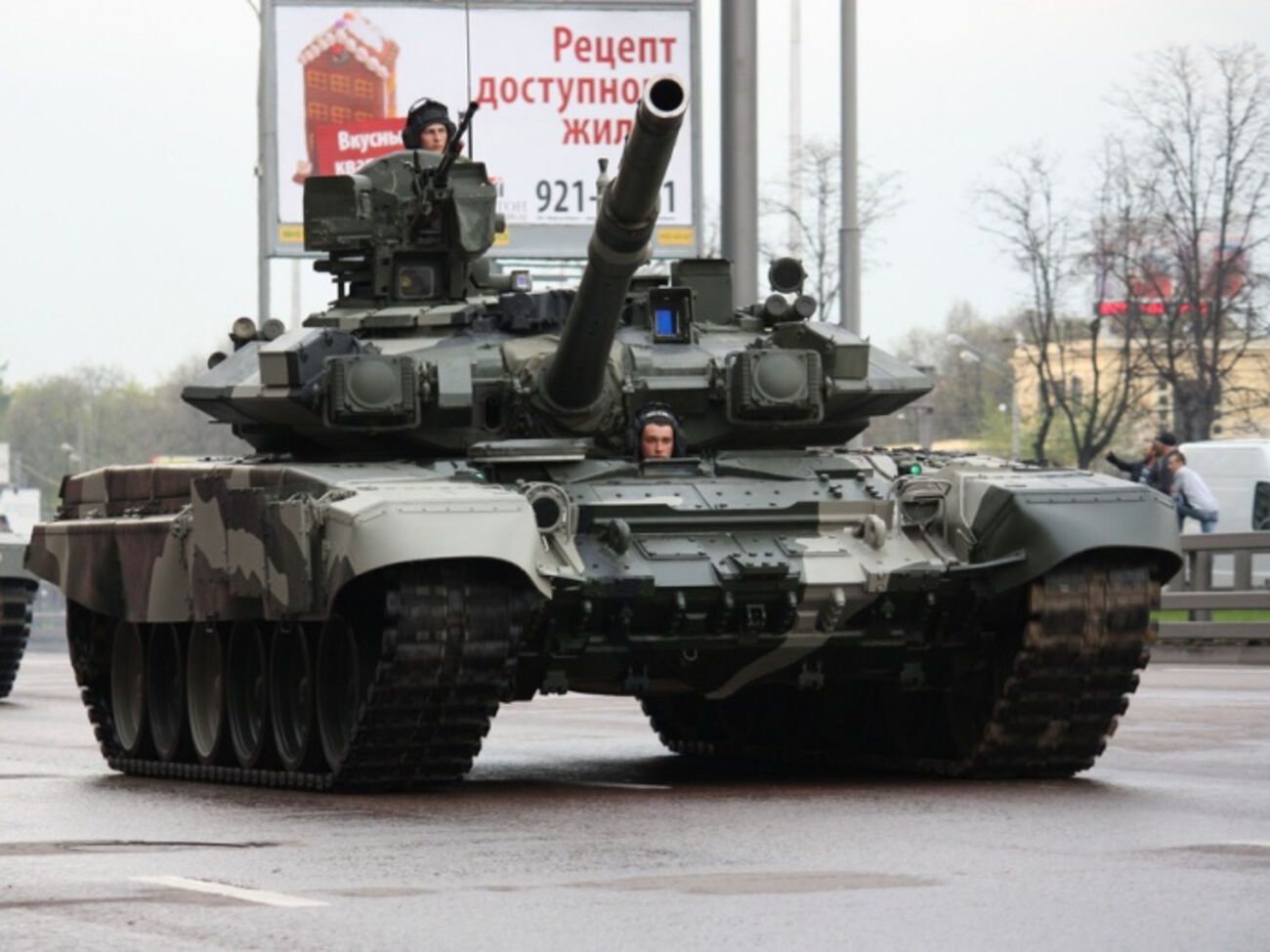 Уже в этом месяце на востоке могут возобновиться масштабные боевые действия, считает редактор американского журнала