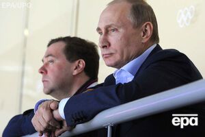 Представители президента РФ Владимира Путина заявили, что инициатива засекретить потери в мирное время исходит от Дмитрия Медведева