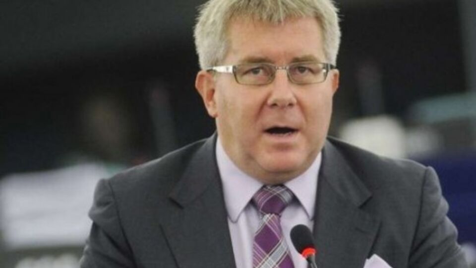 Рышард Чарнецкий: Евросоюз должен противостоять пророссийскому лобби, которое активно действует не только в бизнесе, но даже и в официальных структурах ЕС