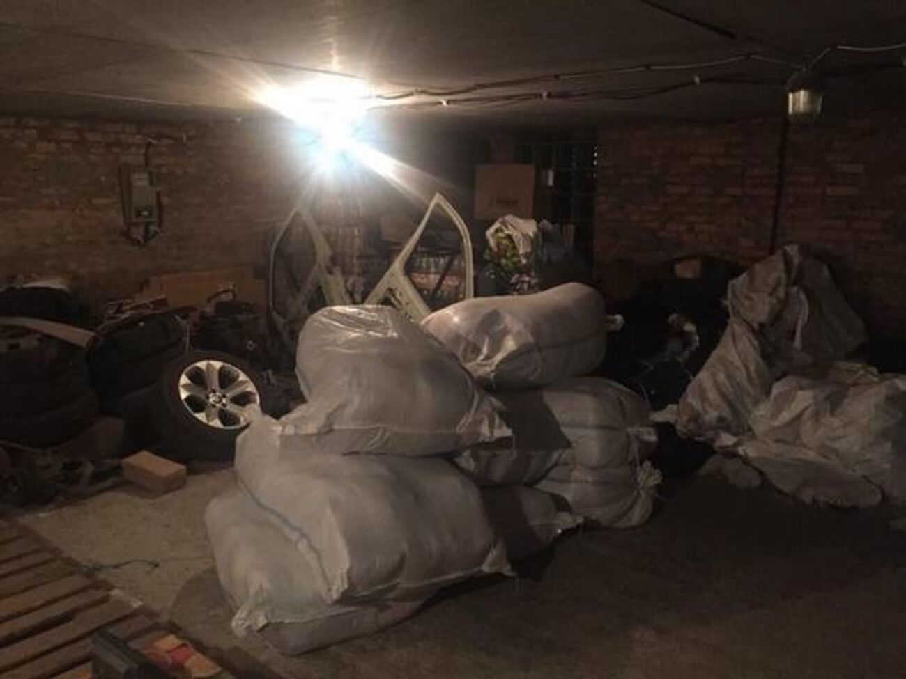 Пограничник "крышевал" контрабанду товаров через украинско-российскую границу