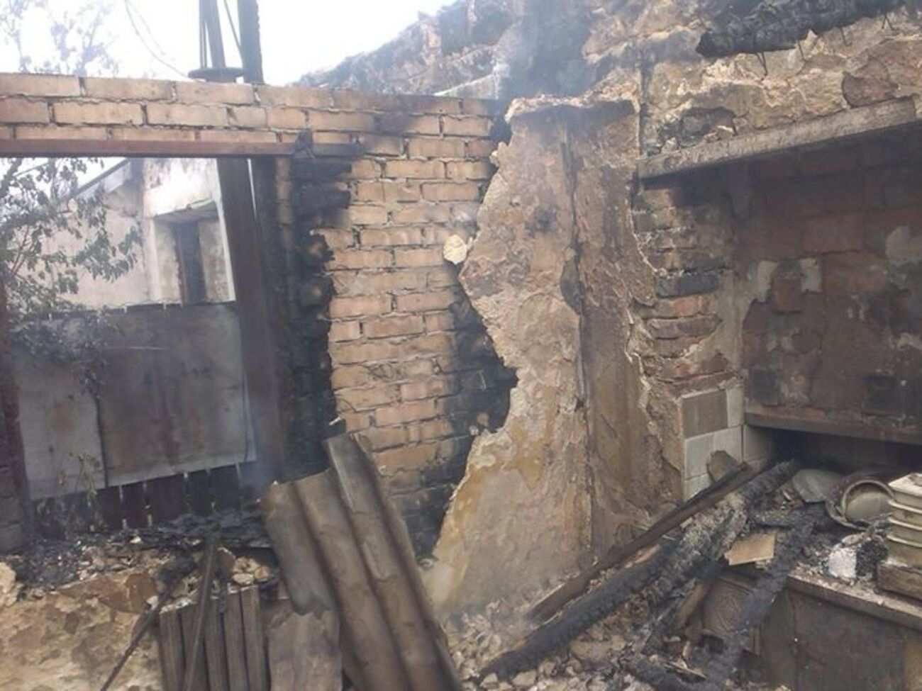 Боевики провели массированный обстрел жилого сектора