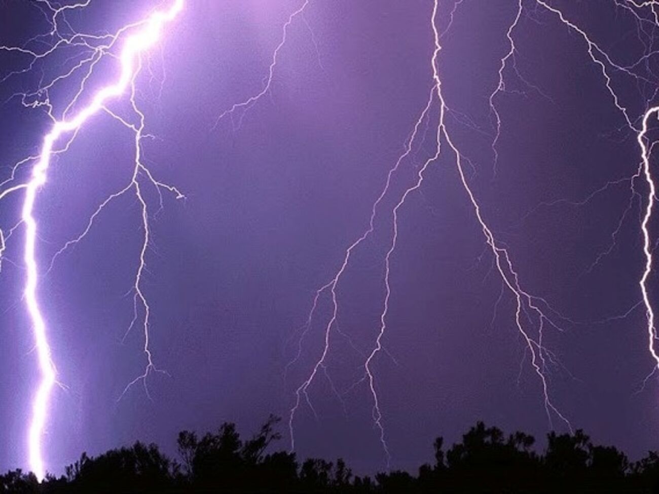 Киевлянам следует приготовиться к сильным грозам