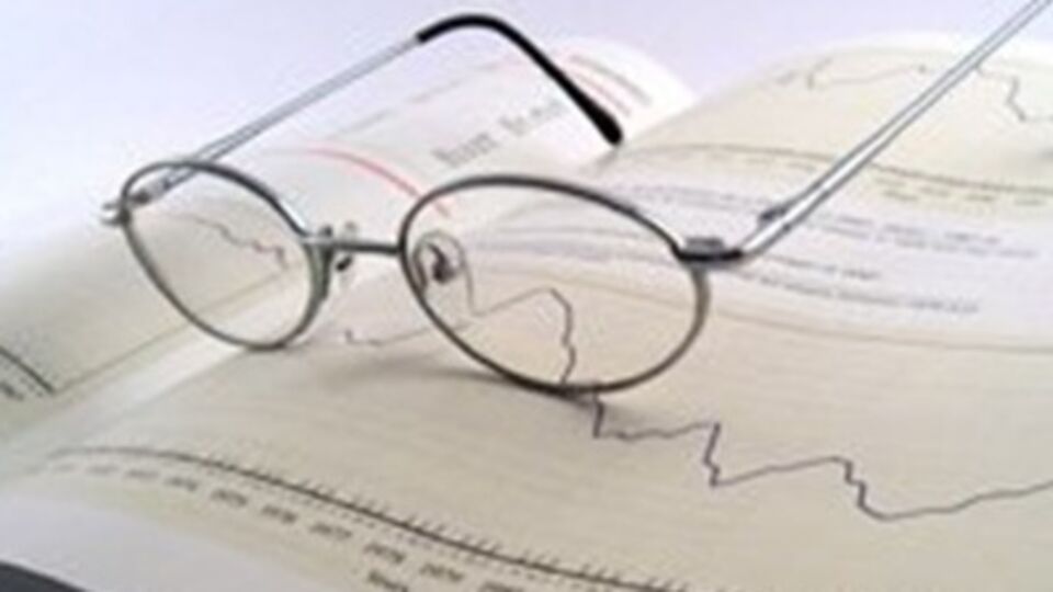 По сравнению с первыми тремя месяцами этого года падение составило 0,9%.